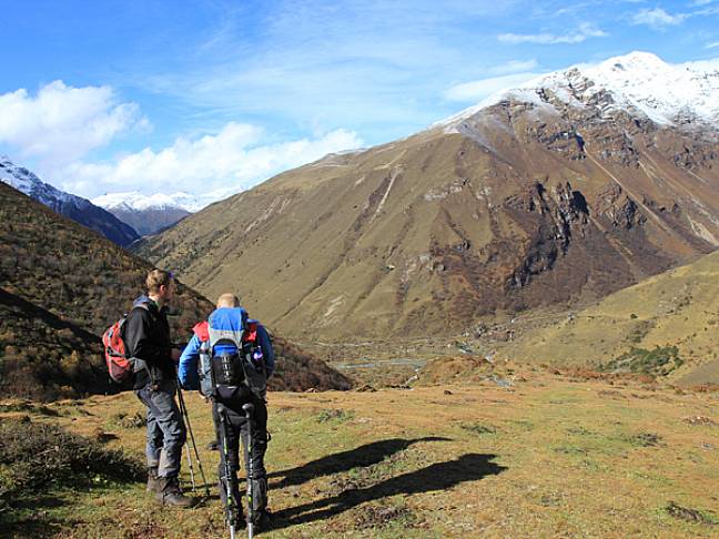 Best things to do in bhutan high mountain trek 600x450