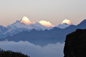 Himalchuli and Manaslu from the 4000m viewpoint above Pansang La. Image by R Howe