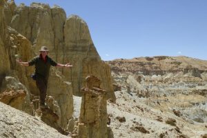 Balancing on rock at Shangze