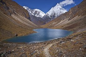 Lingshi Laya Trek Bhutan