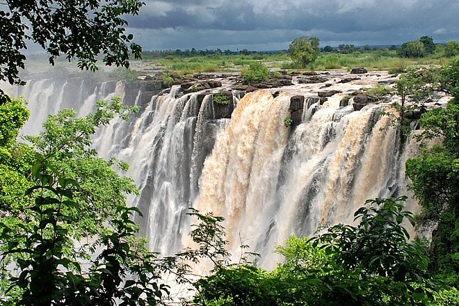 Victoria falls Zambia 660x440